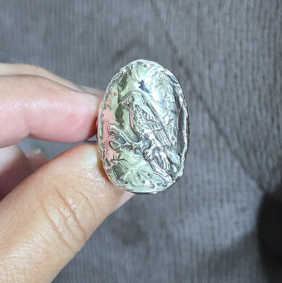Noa Zuman Sterling Silver🤍 Embossed Bird🐦 Ring💍 - Picture 4 of 16